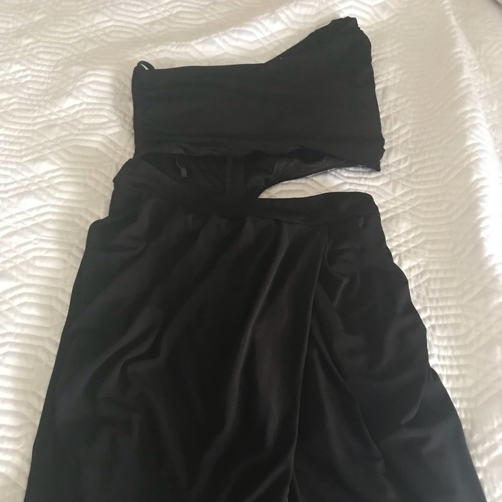 Black dress never wear beautiful